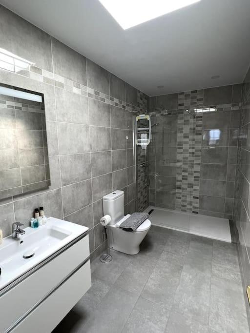 Casa Breen - Spacious 1 Bedroom Apartment In Matagorda With Communal Pool تياس المظهر الخارجي الصورة