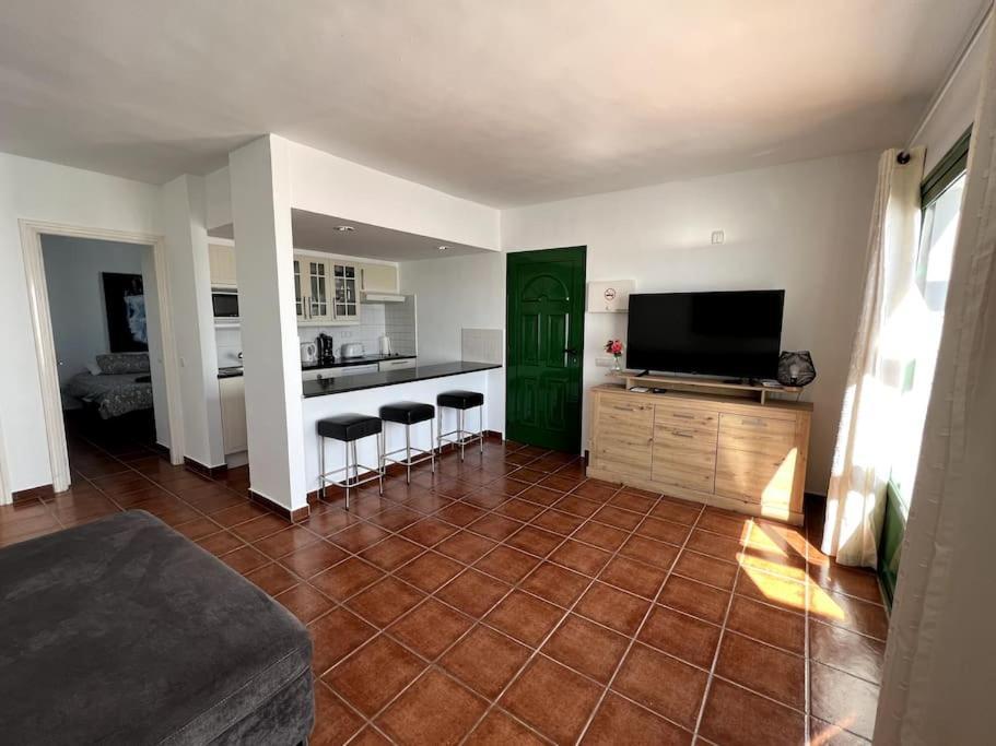 Casa Breen - Spacious 1 Bedroom Apartment In Matagorda With Communal Pool تياس المظهر الخارجي الصورة